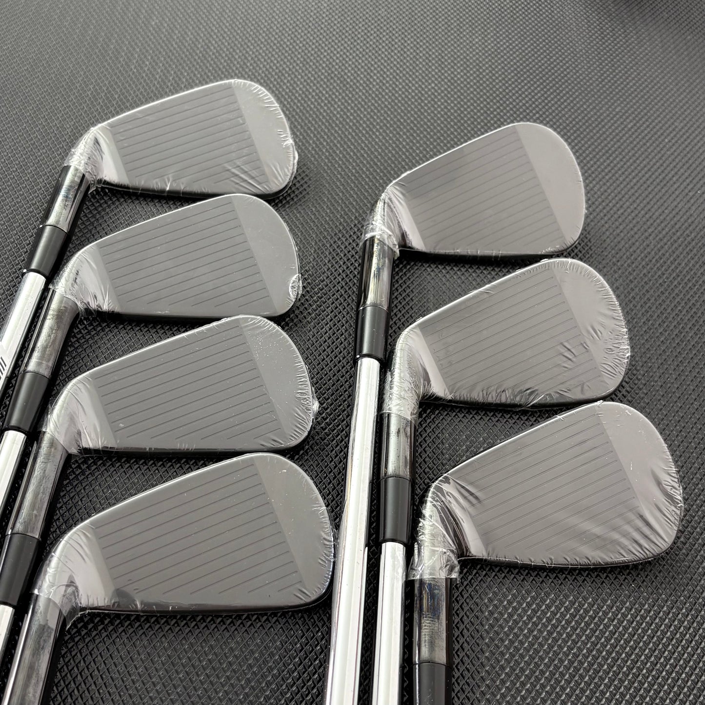 NEW TAYLORMADE P770 2023 PHANTOM BLACK IRON SET