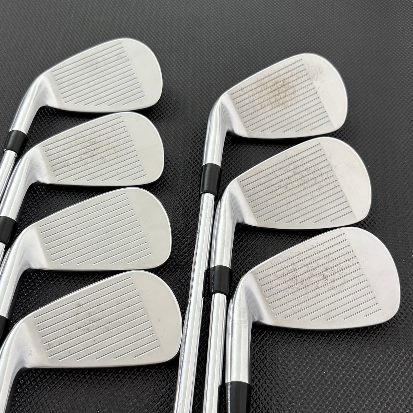 TITLEIST T200 2023 IRON SET