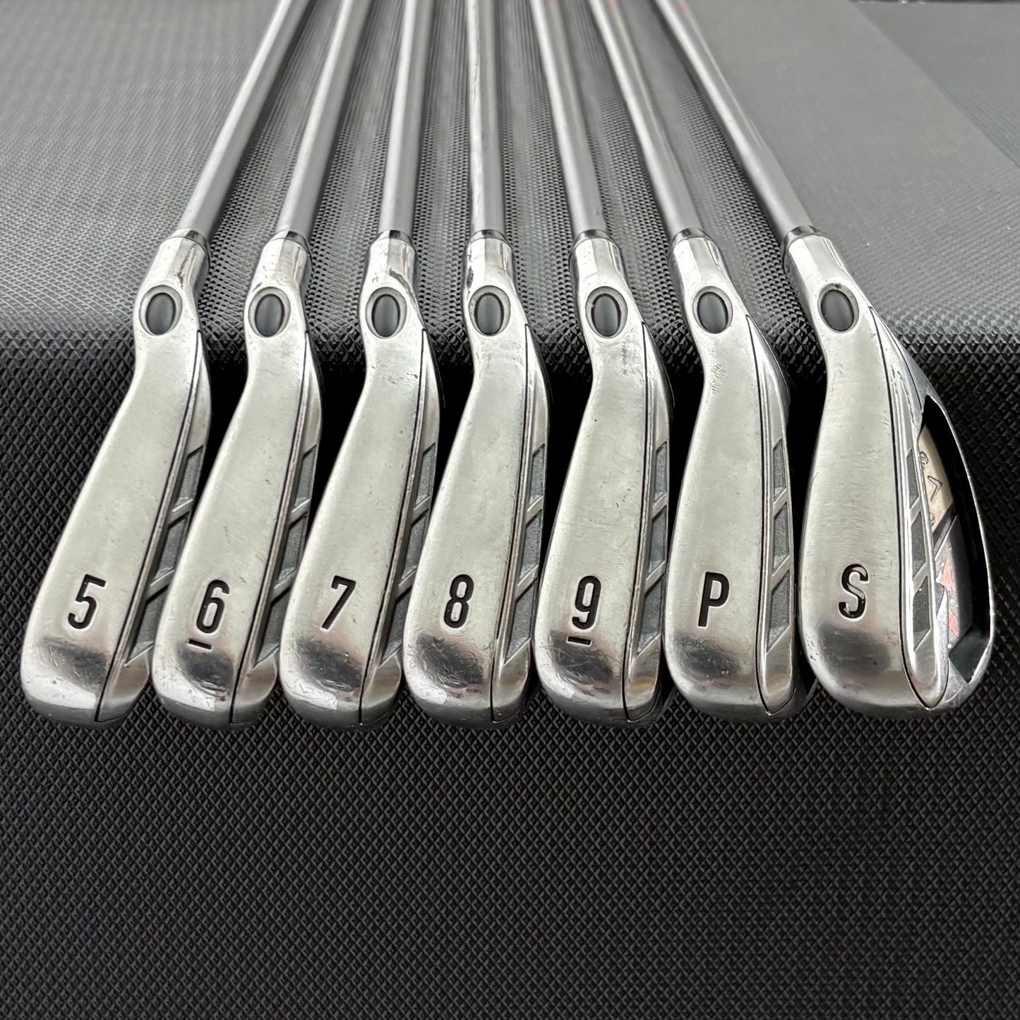 LADIES CALLAWAY RAZR X IRON SET