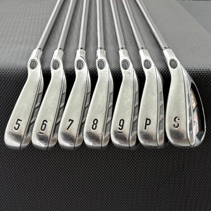 LADIES CALLAWAY RAZR X IRON SET