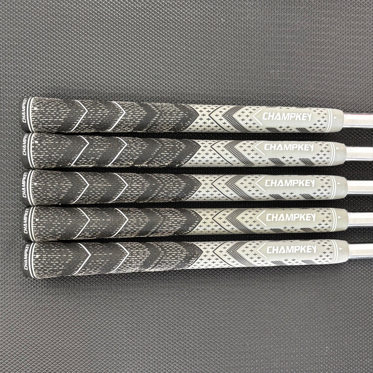 TAYLORMADE P790 2017 IRON SET