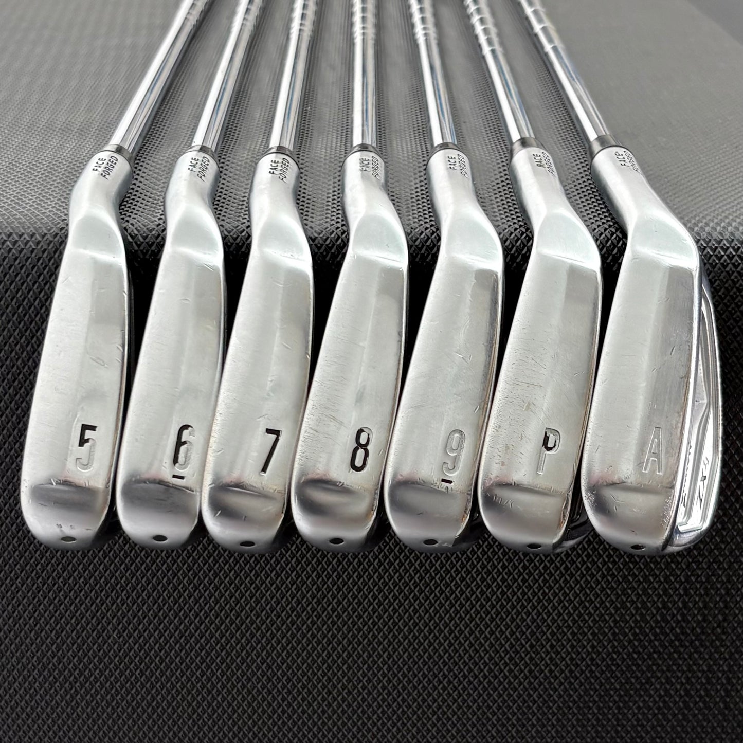 SRIXON ZX4 MKII IRON SET