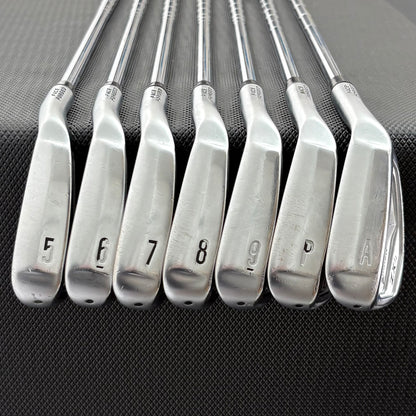 SRIXON ZX4 MKII IRON SET