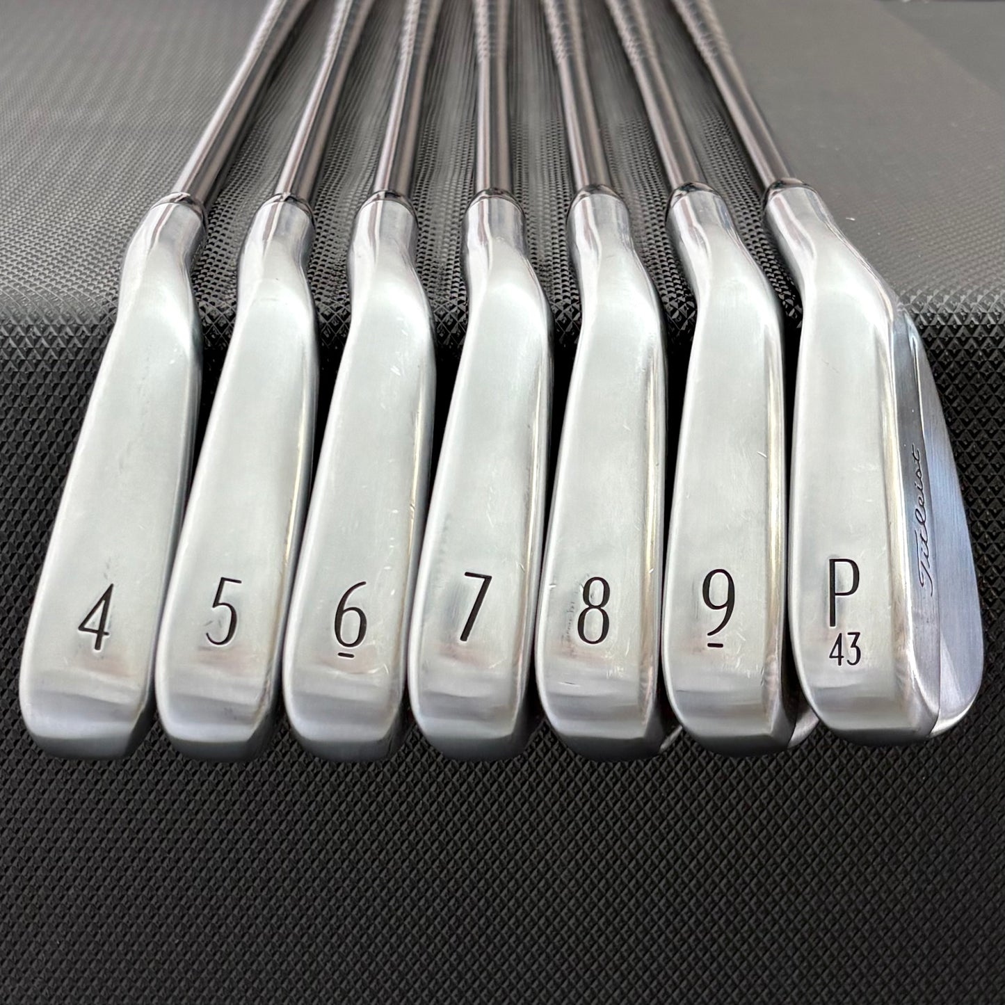 TITLEIST T250 2025 IRON SET