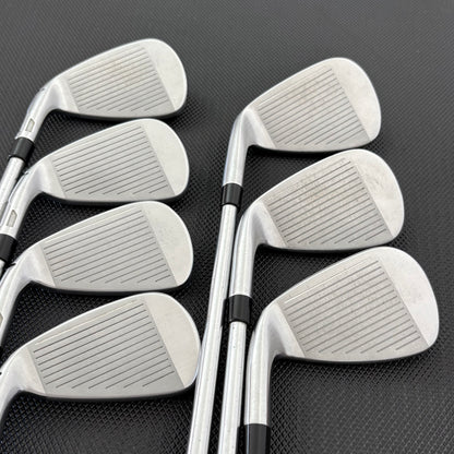 TAYLORMADE QI IRON SET