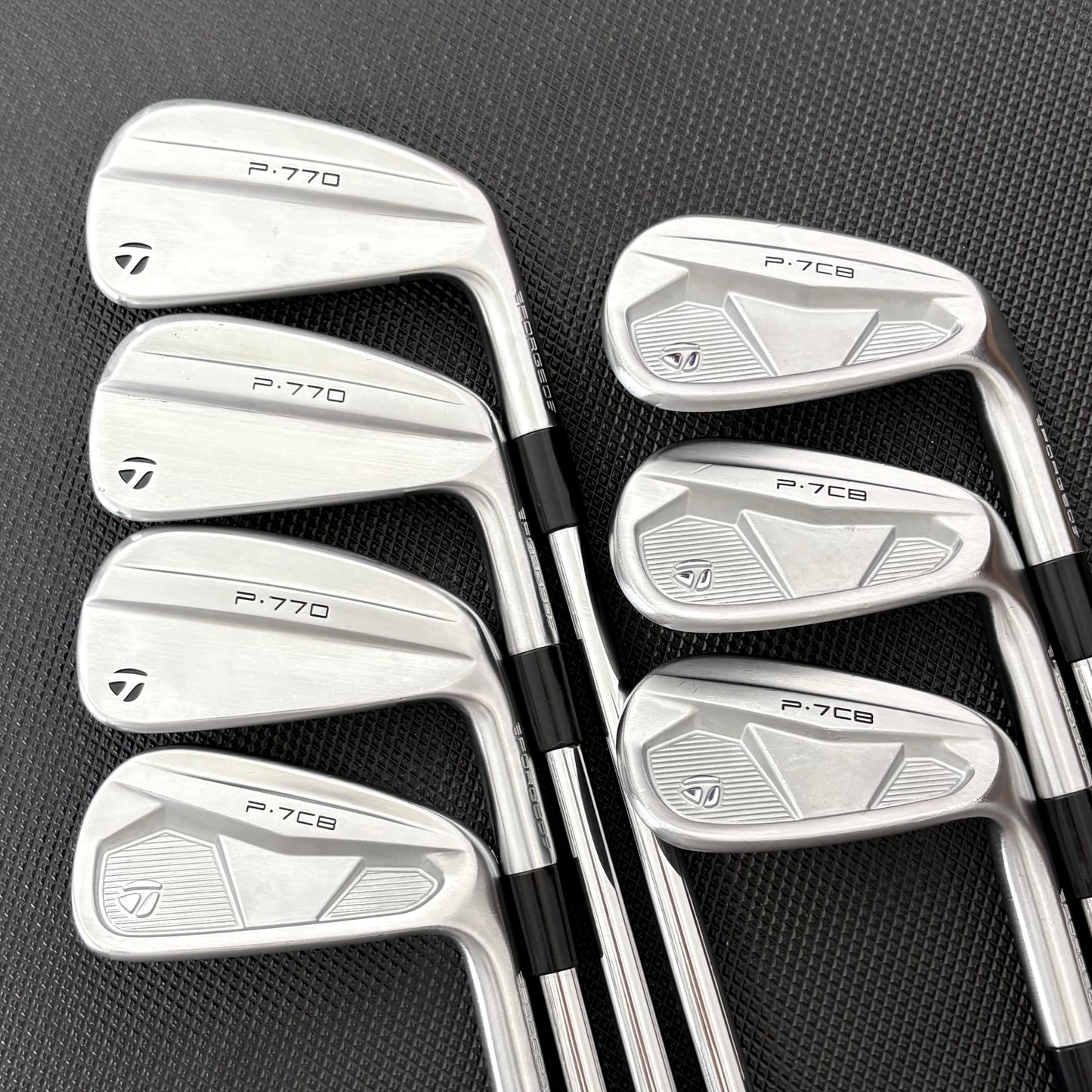 TAYLORMADE P770/P7CB 2024 COMBO IRON SET