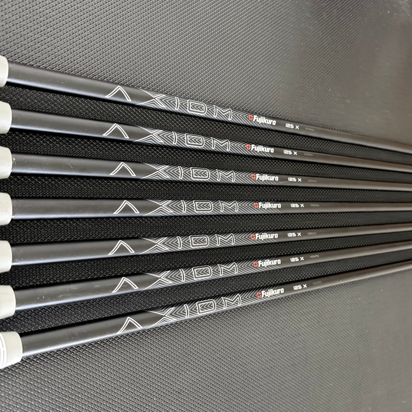 SRIXON ZXI7 BLACK CHROME IRON SET
