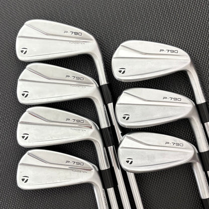 TAYLORMADE P790 2021 IRON SET