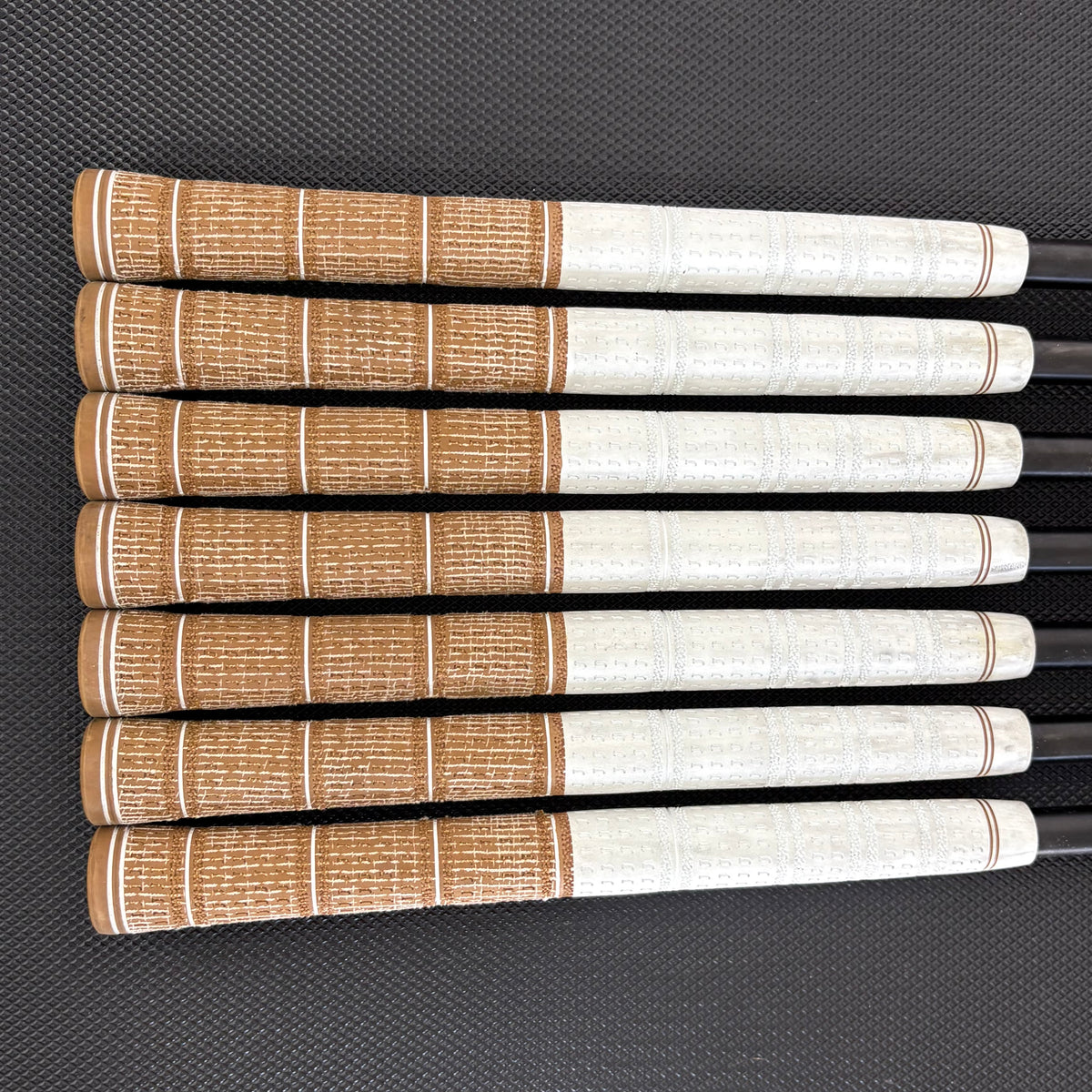 TAYLORMADE P770 AGED COPPER IRON SET