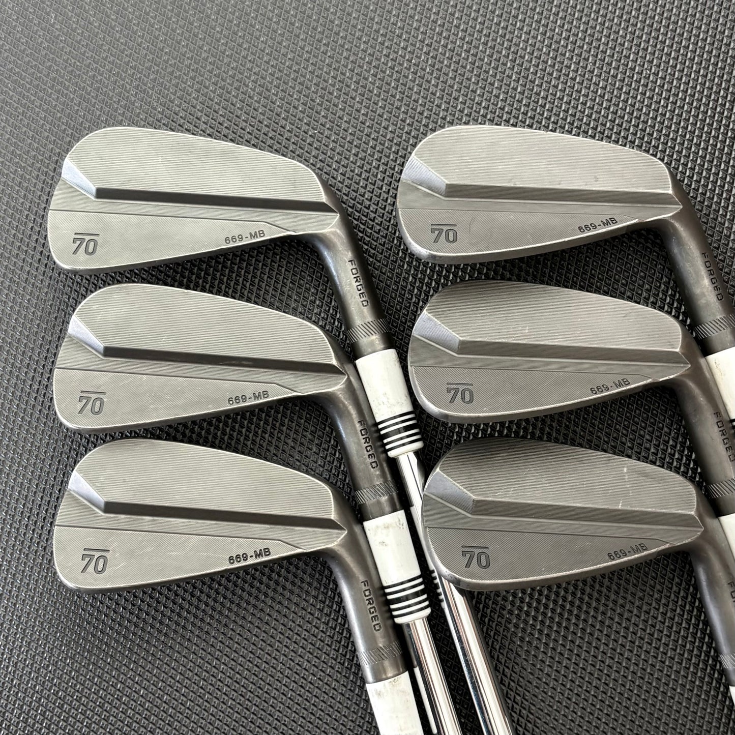 SUB 70 669 MB FORGED BLACK IRON SET