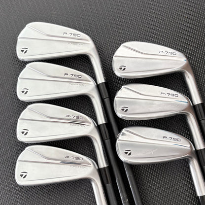 TAYLORMADE P790 2021 IRON SET