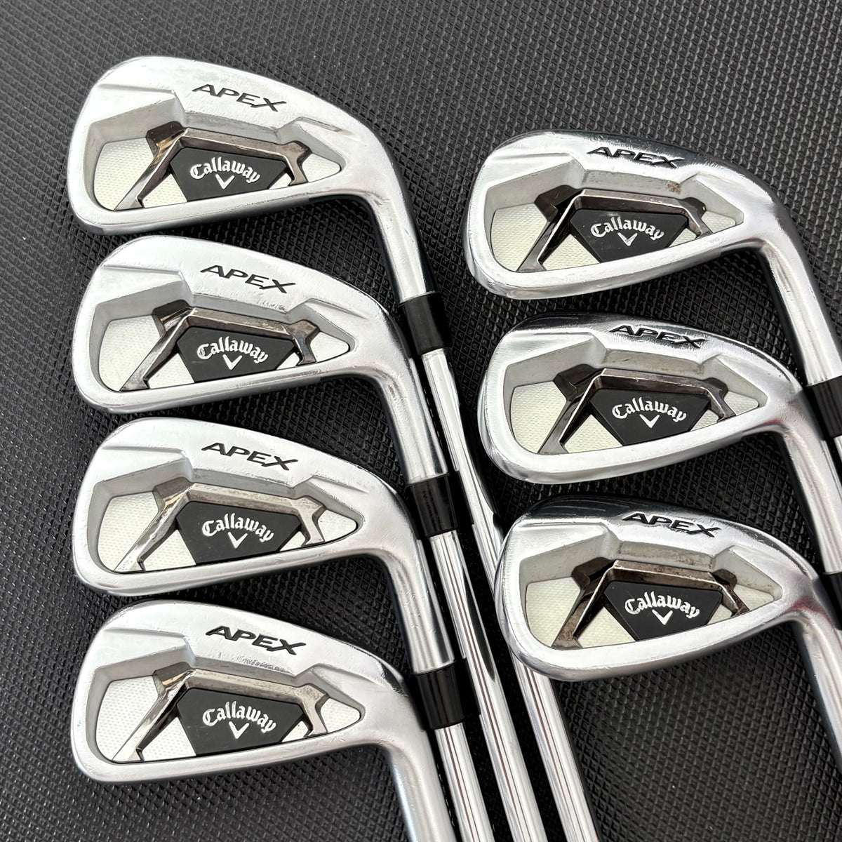 CALLAWAY APEX 2019 IRON SET