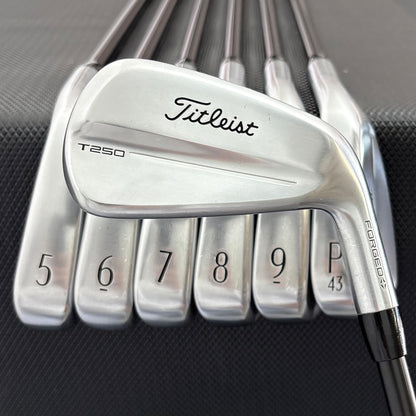 TITLEIST T250 2025 IRON SET