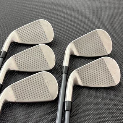 TITLEIST T300 2019 IRON SET