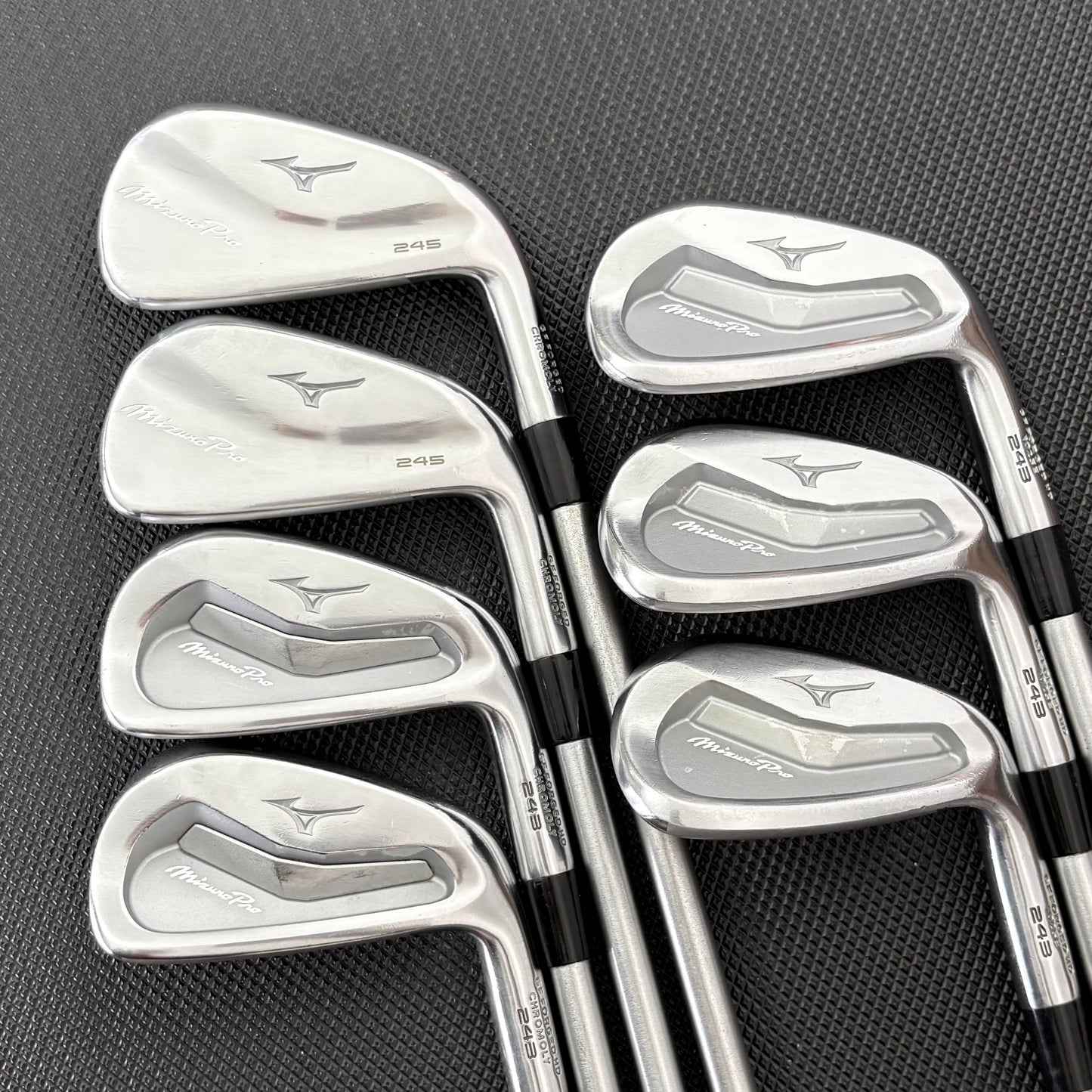MIZUNO PRO 245/243 COMBO IRON SET
