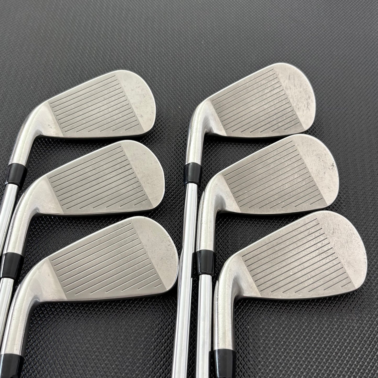 TITLEIST T300 2019 IRON SET
