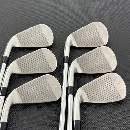 TITLEIST T300 2019 IRON SET