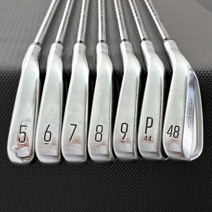 TITLEIST T200/T150 2023 COMBO IRON SET