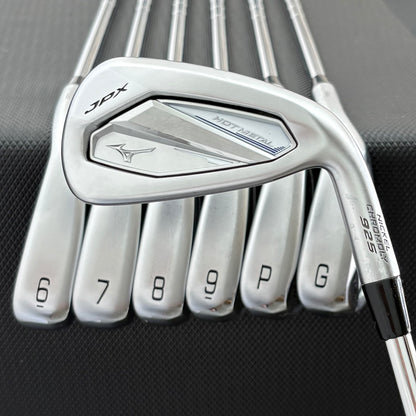 MIZUNO JPX 925 HOT METAL IRON SET