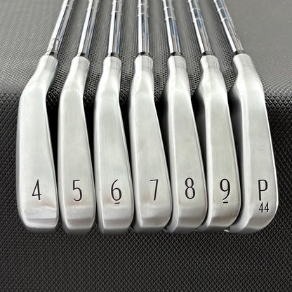 LH TITLEIST T250/T150 2025 COMBO IRON SET