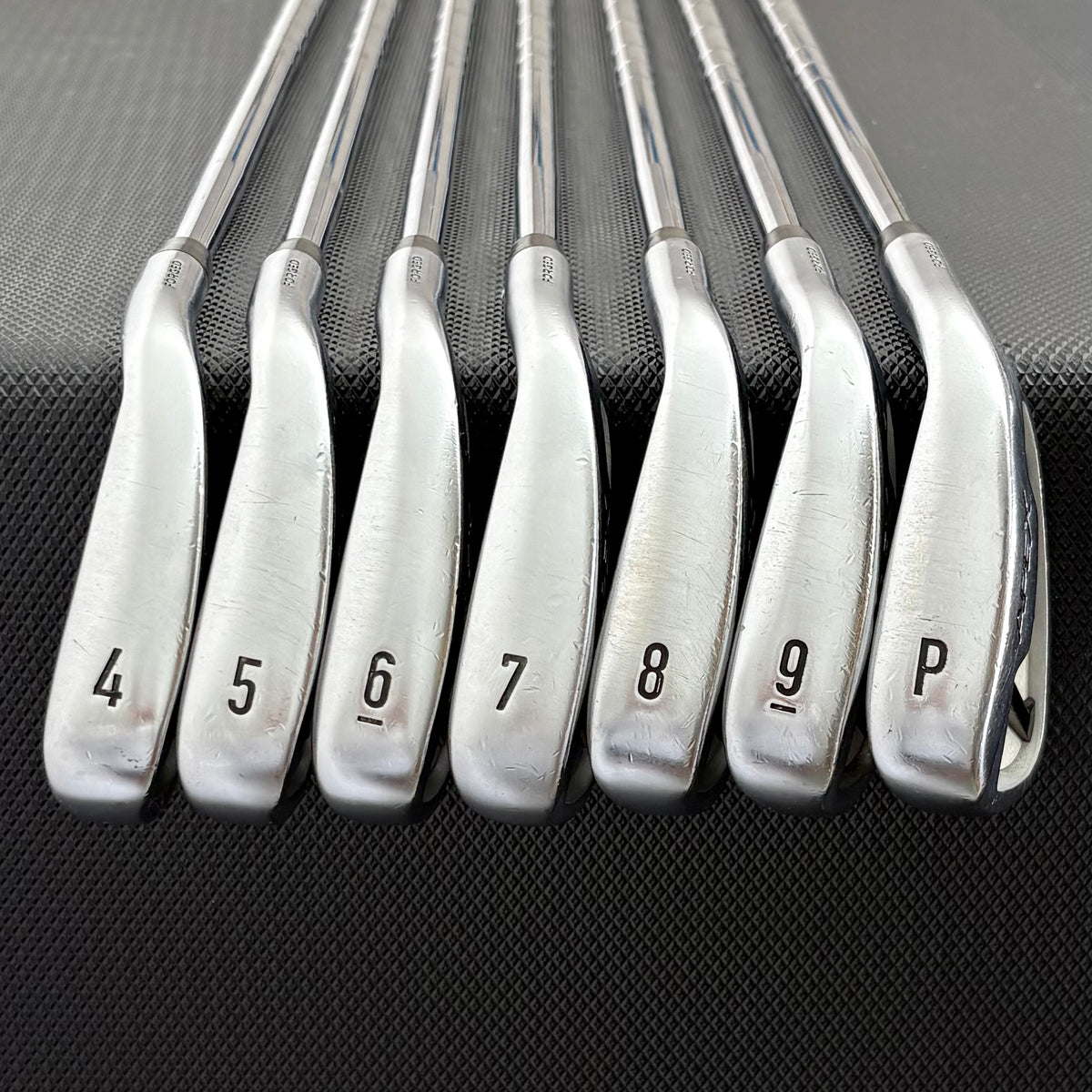 CALLAWAY APEX 2019 IRON SET