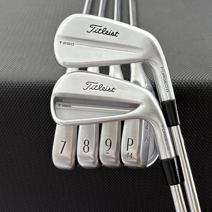 TITLEIST T250/T150 2025 COMBO IRON SET