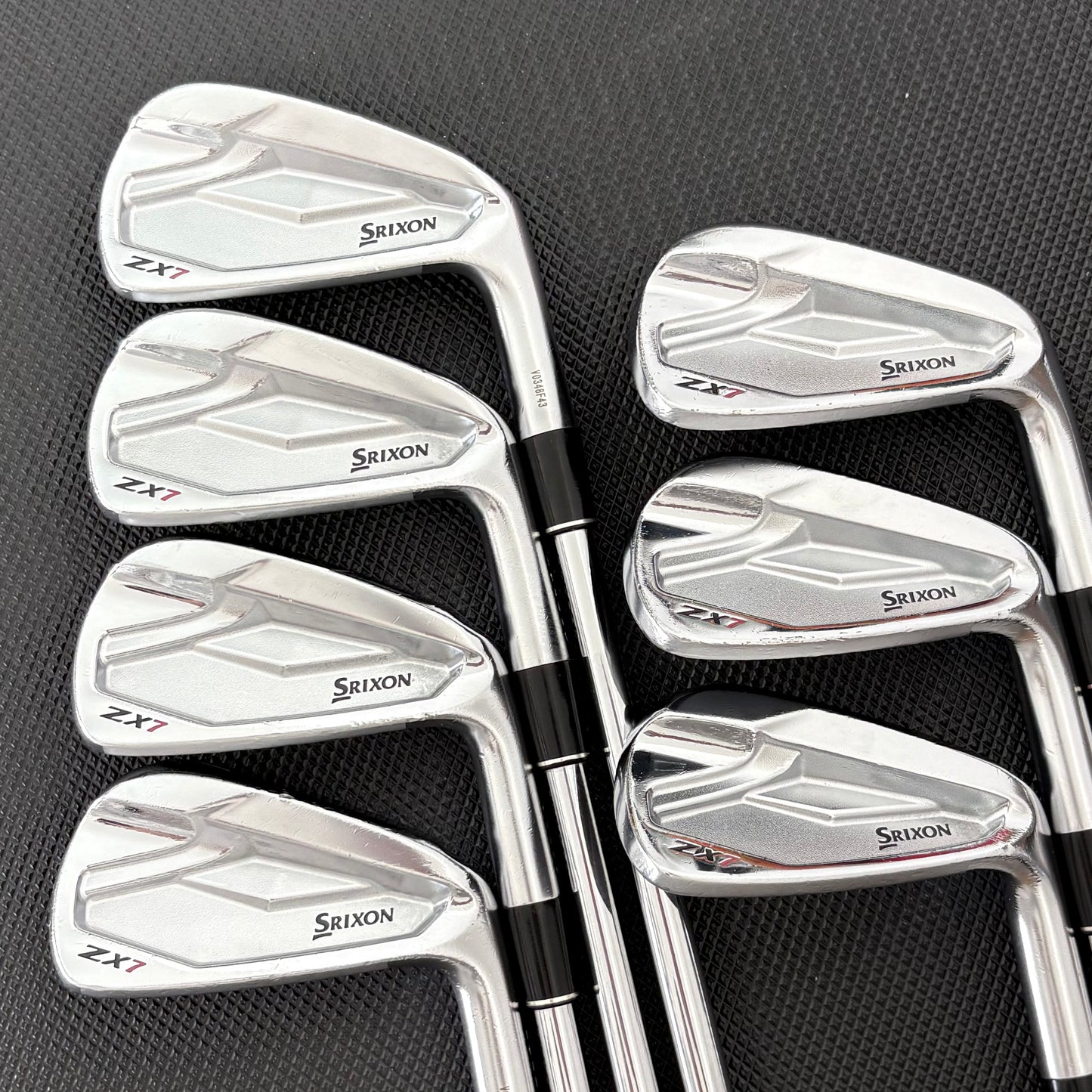 SRIXON ZX7 IRON SET