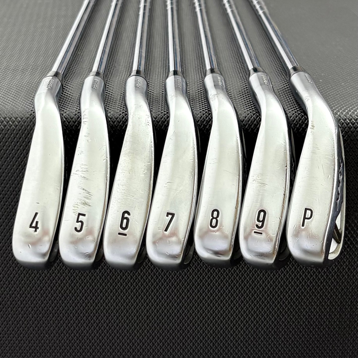 CALLAWAY APEX 2021 IRON SET