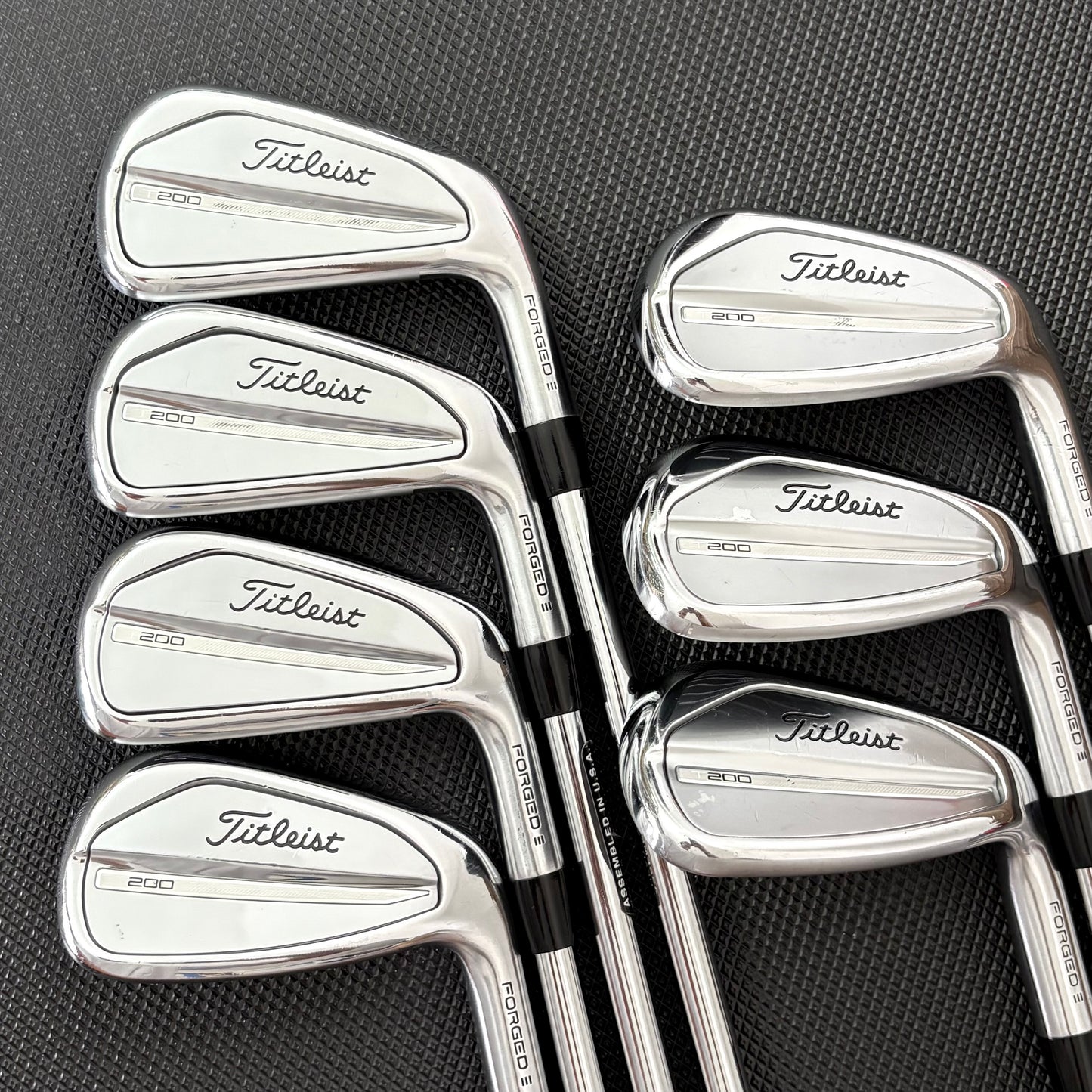 TITLEIST T200 2023 IRON SET