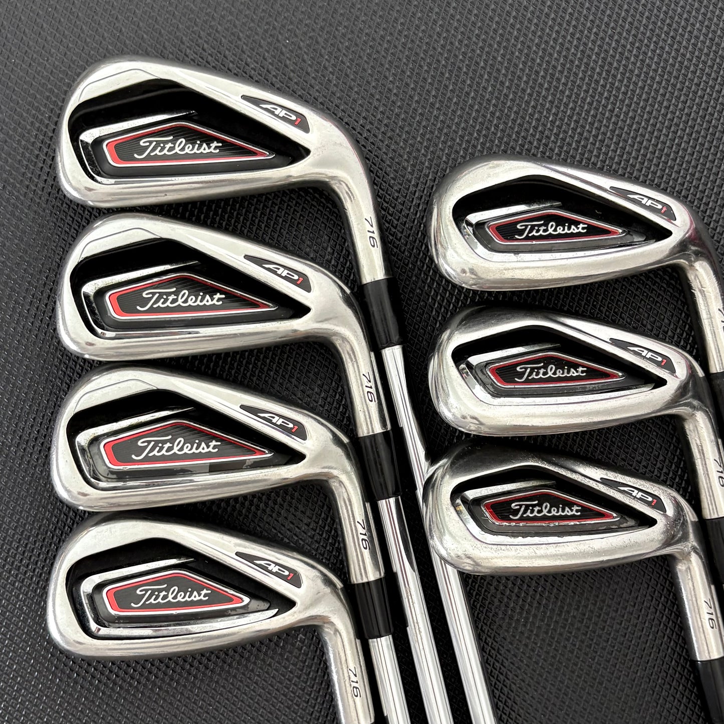 TITLEIST 716 AP1 IRON SET