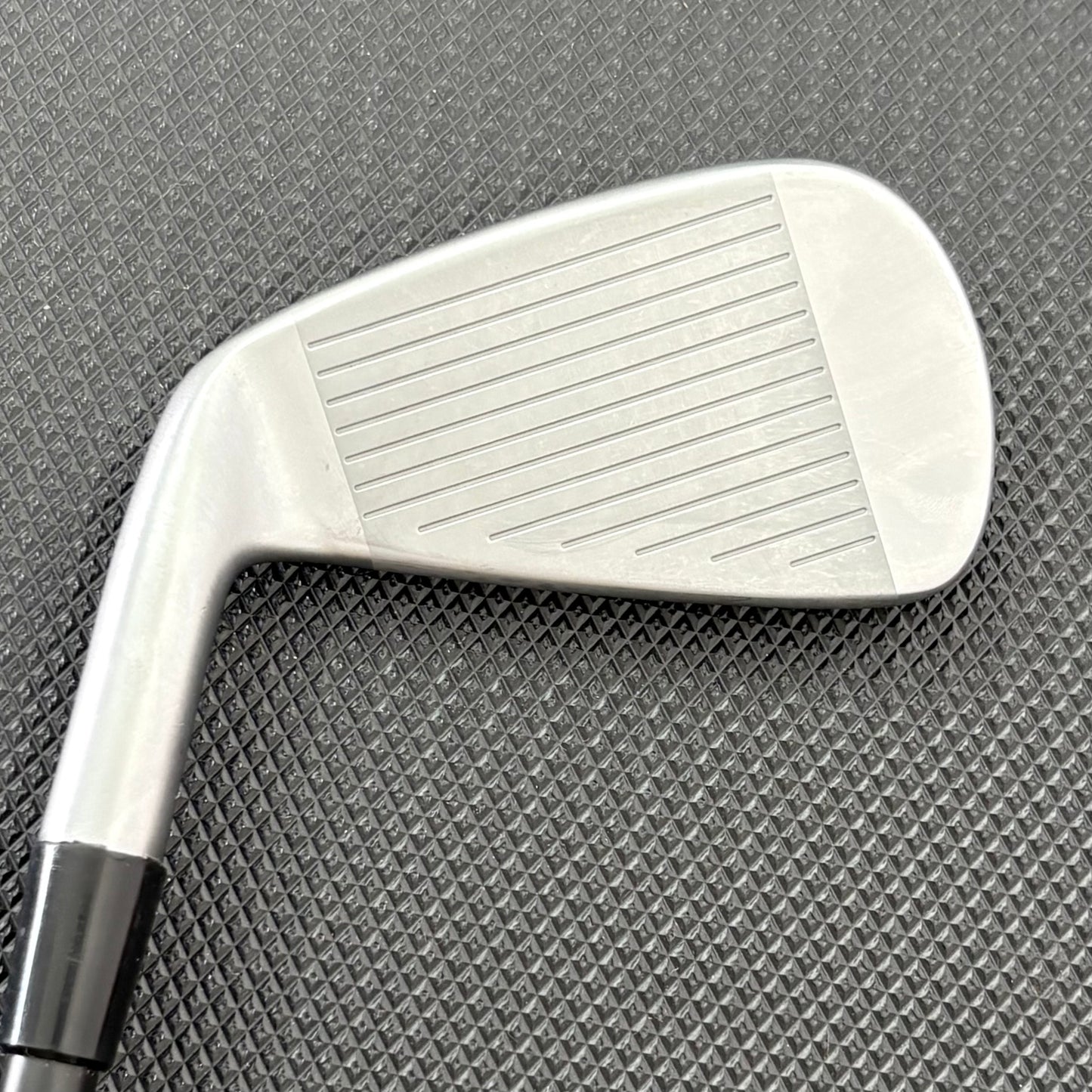 TAYLORMADE P790 2021 4 IRON