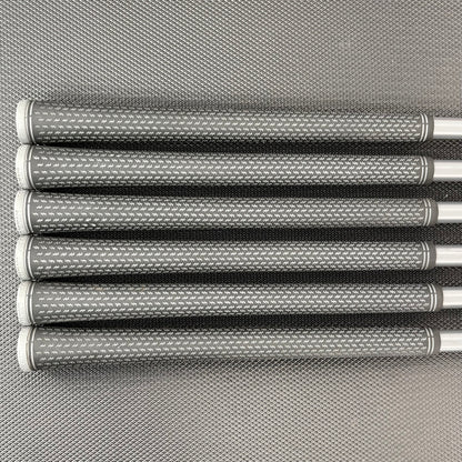CLEVELAND LAUNCHER UHX IRON SET