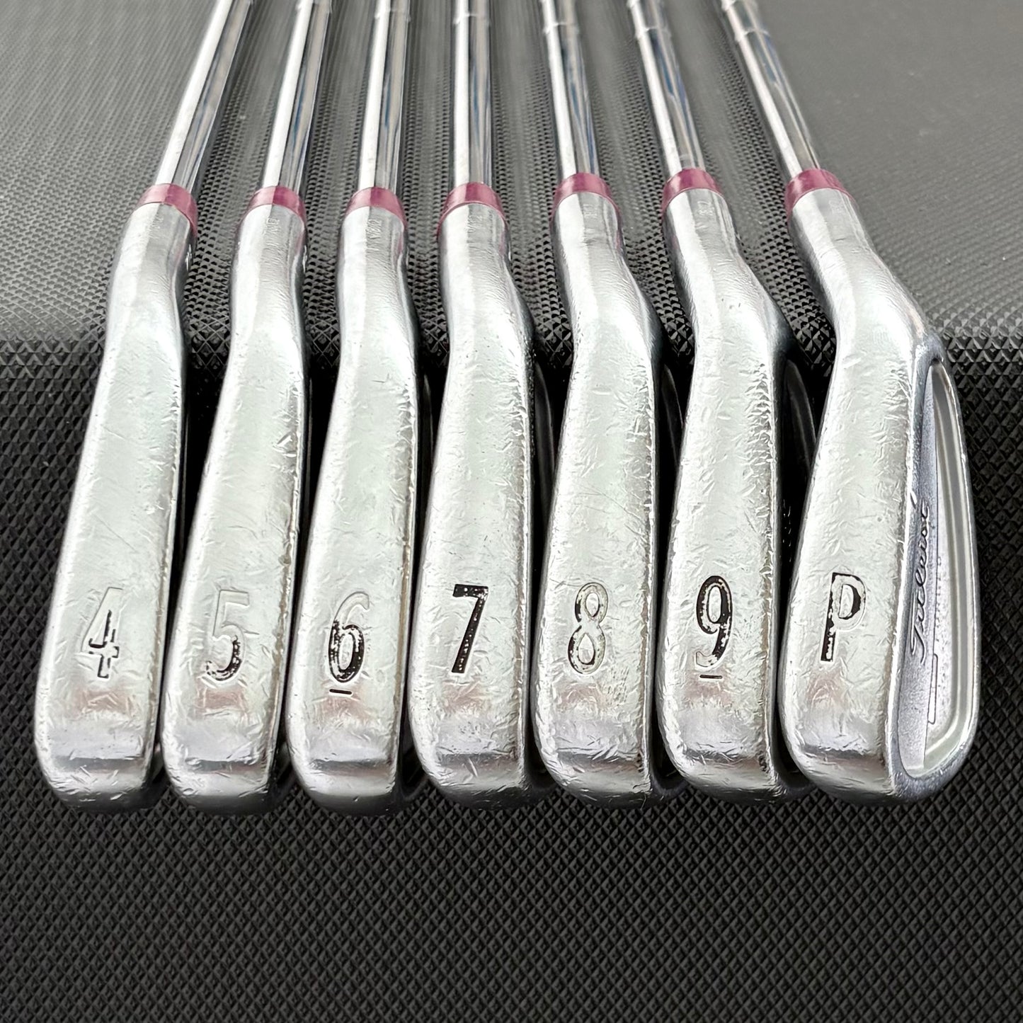TITLEIST 714 CB IRON SET