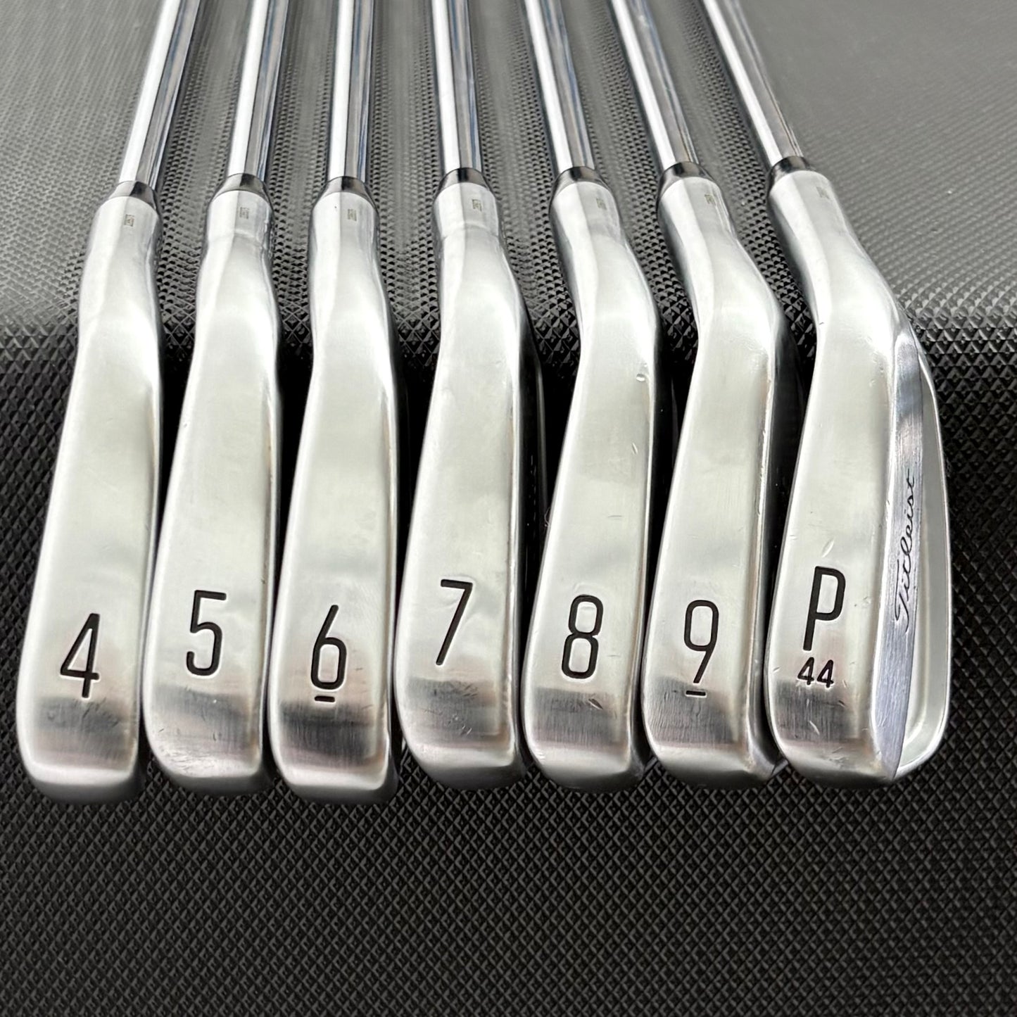 TITLEIST T150 2023 IRON SET
