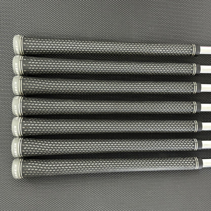 TAYLORMADE SIM2 MAX IRON SET