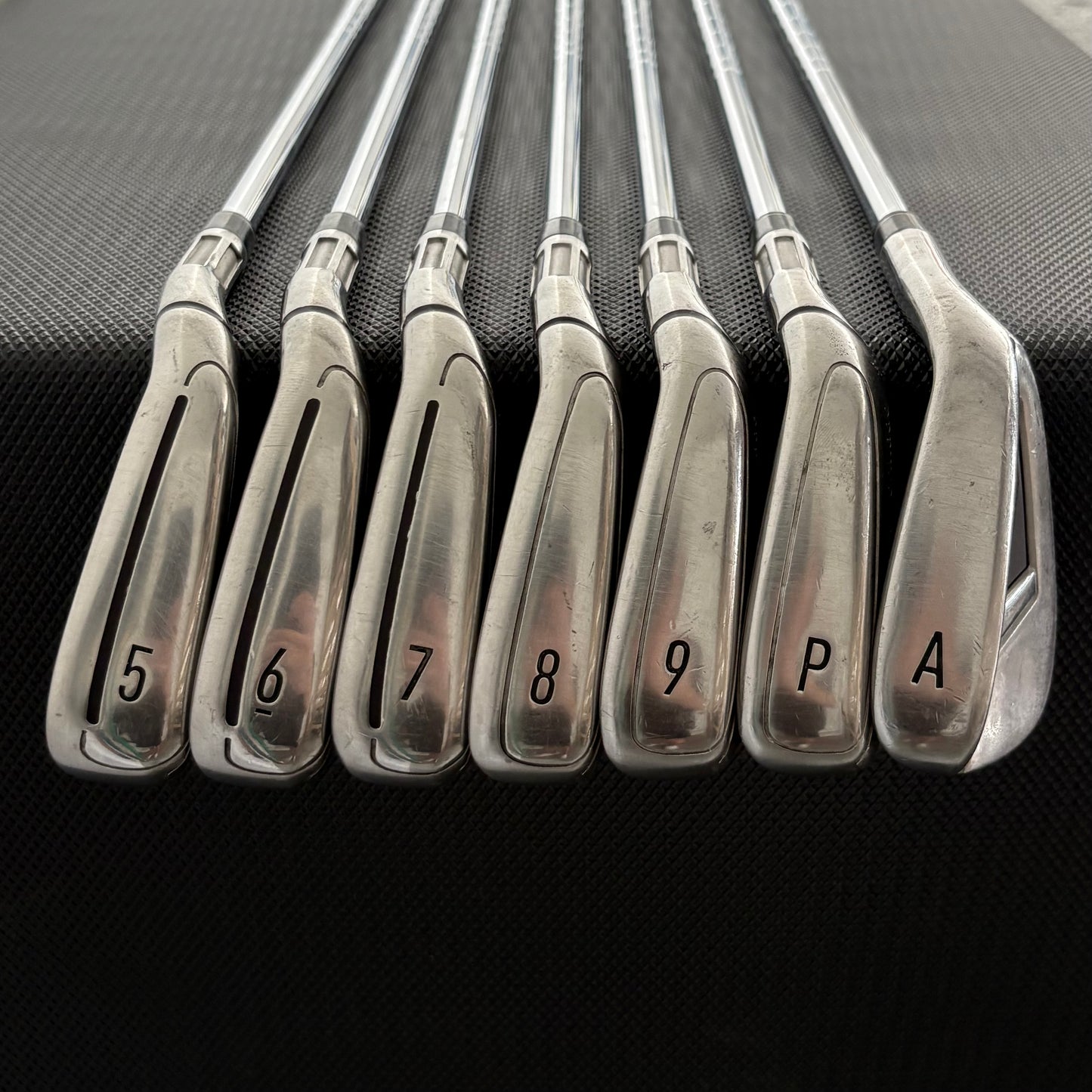TAYLORMADE M6 IRON SET