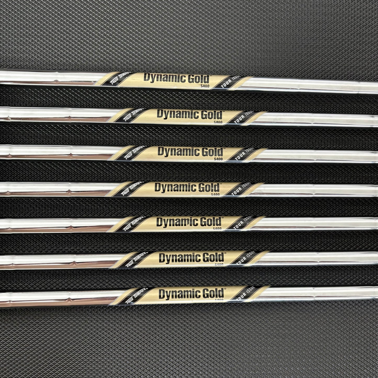 TITLEIST 620 CB IRON SET