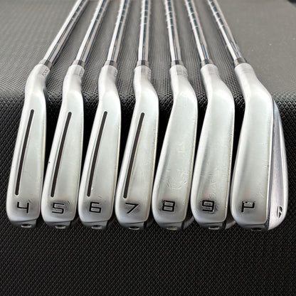 TAYLORMADE P790 2021 IRON SET