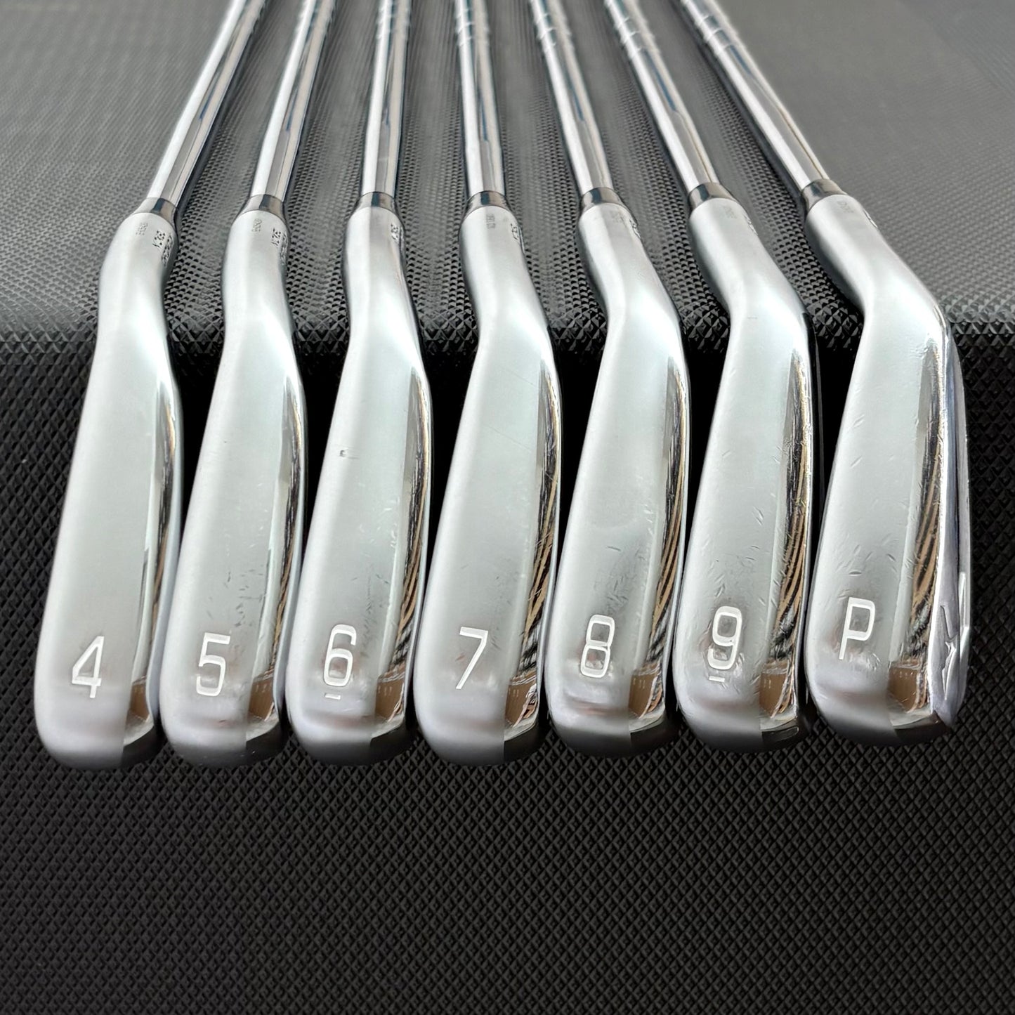 MIZUNO JPX 923 HOT METAL PRO IRON SET