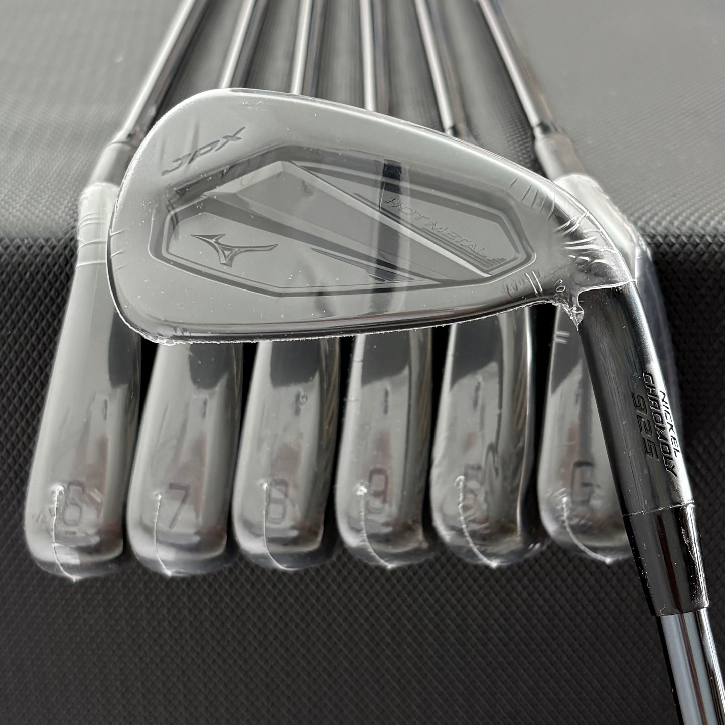 NEW MIZUNO JPX 925 HOT METAL BLACK IRON SET