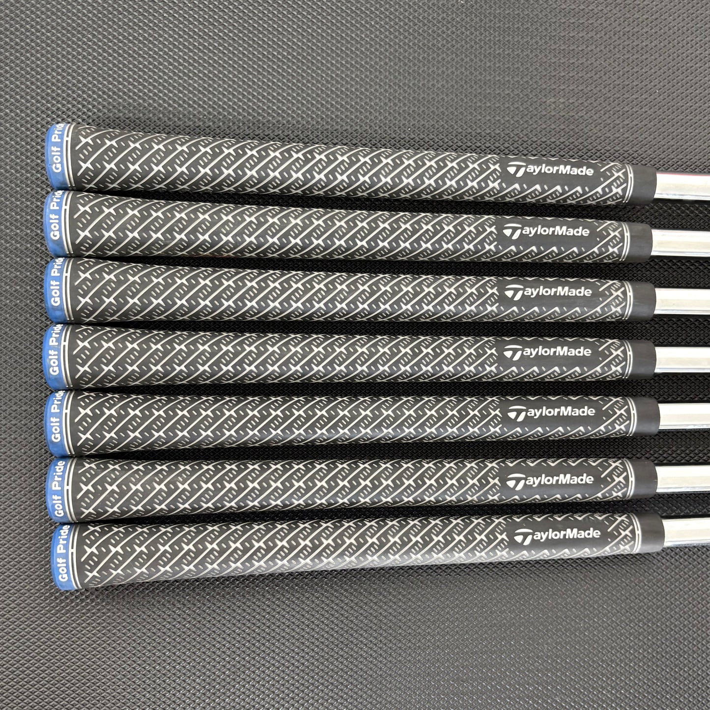 TAYLORMADE P7CB/P7MB 2024 COMBO IRON SET