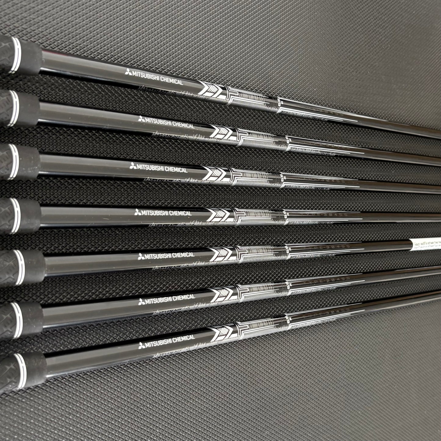 NEW TAYLORMADE P790 2025 IRON SET