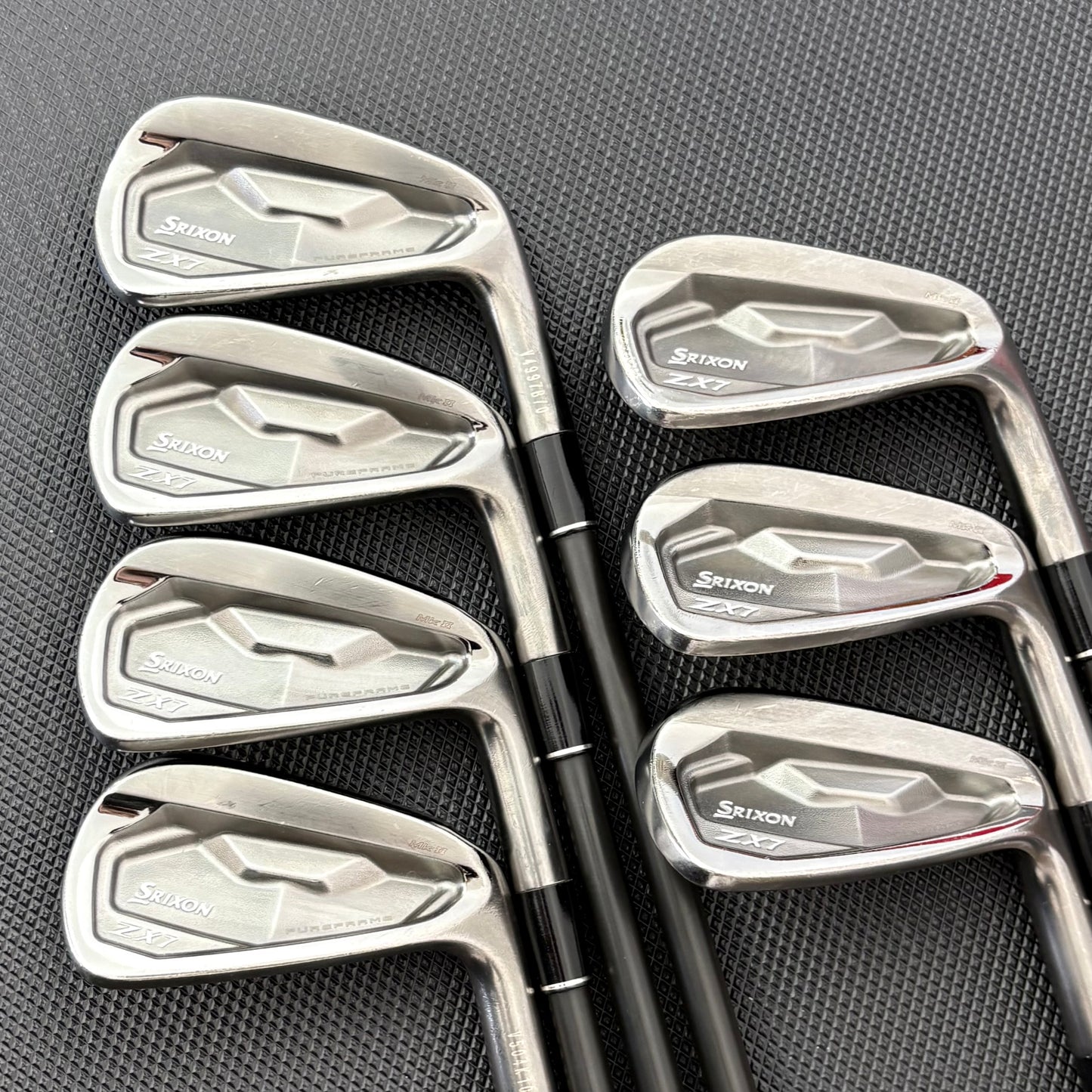 SRIXON ZX7 MKII BLACK CHROME IRON SET