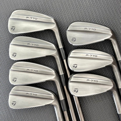 TAYLORMADE P770 BATTLE WORN IRON SET