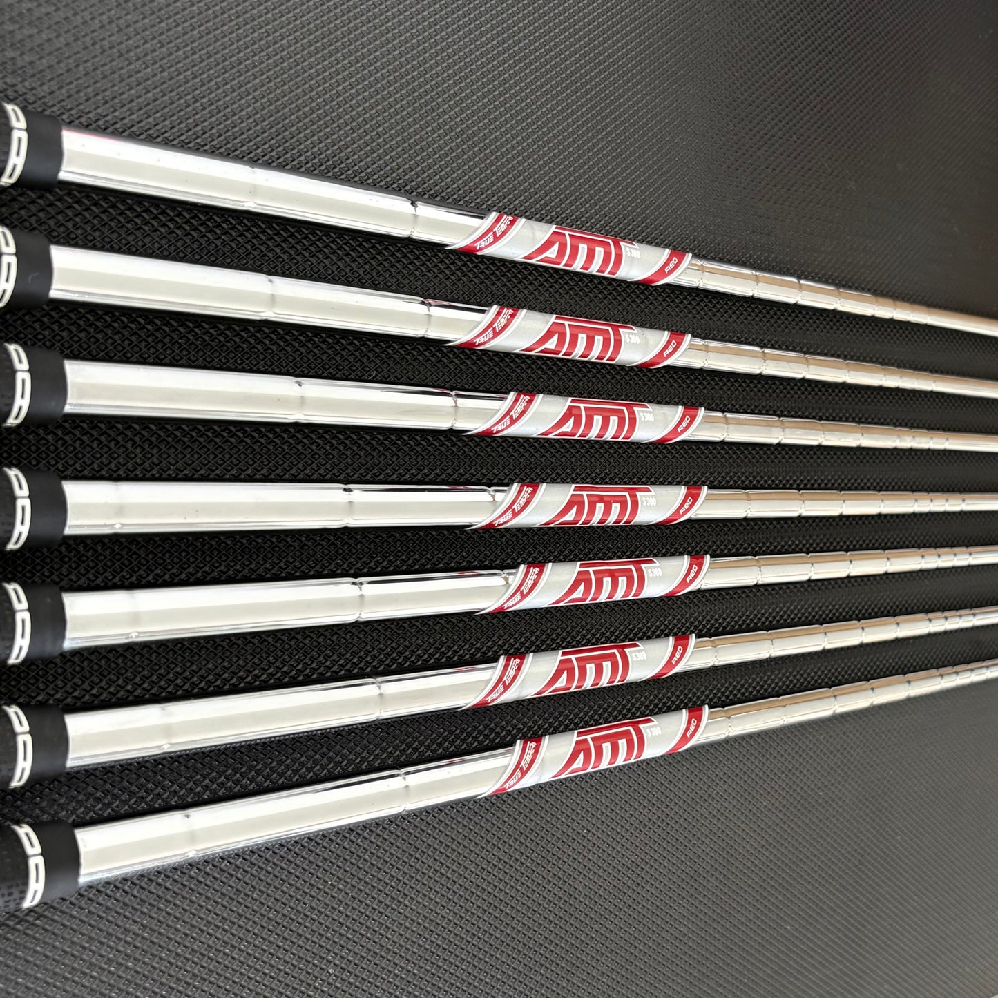 TITLEIST T350 2023 IRON SET