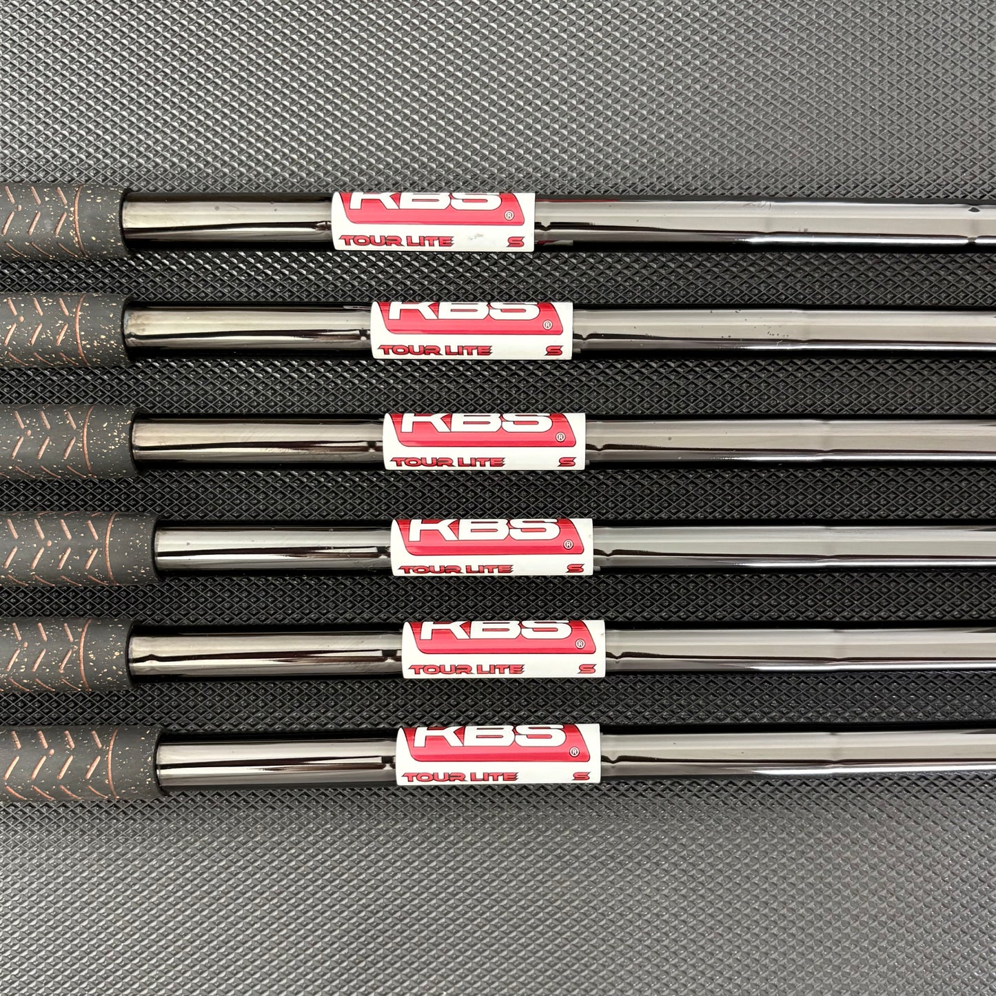 TAYLORMADE P790 AGED COPPER IRON SET
