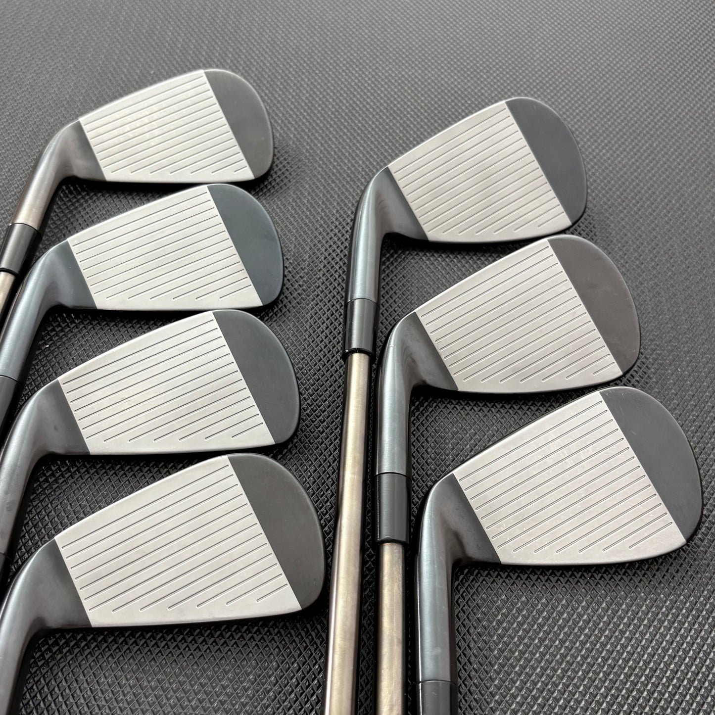 TAYLORMADE P790 SHADOWFALL IRON SET