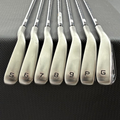 COBRA DS-ADAPT IRON SET