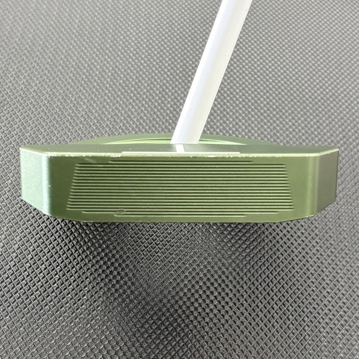 L.A.B. DF3 GREEN PUTTER (35") + HEADCOVER