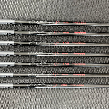 CLEVELAND LAUNCHER UHX IRON SET